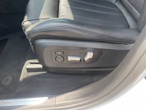 Used 2021 BMW X5 xDrive40i AWD/4WD image 10