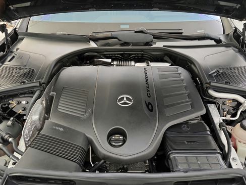 Used 2022 Mercedes-Benz S 500 4MATIC w/ AMG Line Package image 36
