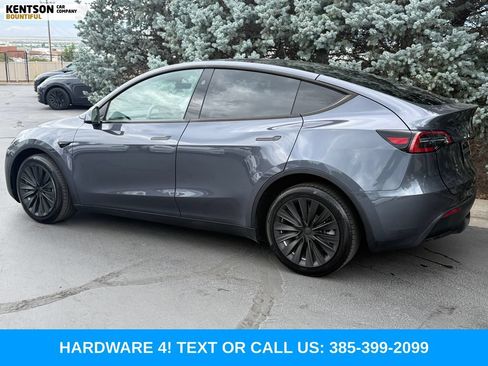 Used 2023 Tesla Model Y Long Range AWD/4WD image 5