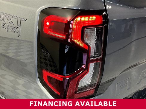 Used 2025 Ford Ranger Lariat w/ Trailer Tow Package AWD/4WD image 23