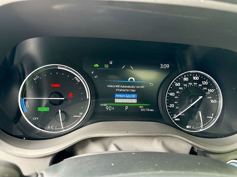 Certified 2024 Toyota Sienna Limited AWD/4WD image 33