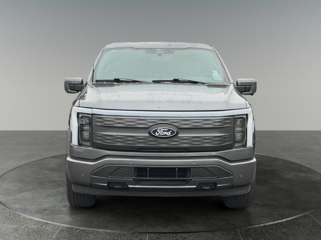 Used 2024 Ford F150 Lightning Lariat AWD/4WD image 2