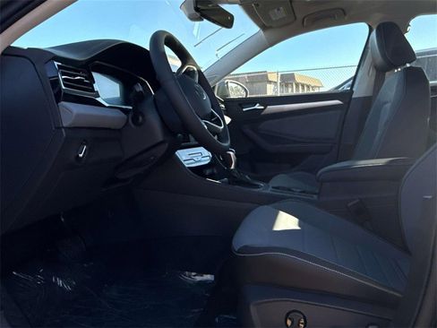 New 2026 Volkswagen Jetta SE image 12