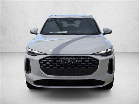 Used 2025 Audi Q5 Premium w/ Convenience Package AWD/4WD image 5