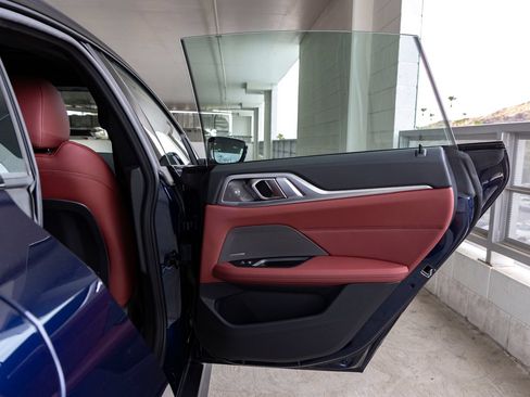 Used 2023 BMW i4 eDrive35 RWD image 23