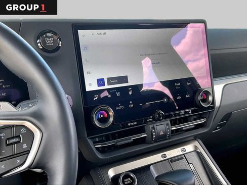 Certified 2025 Lexus GX 550 AWD/4WD image 6