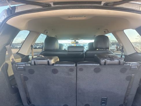 Used 2020 Nissan Pathfinder SV w/ Cargo Package image 19