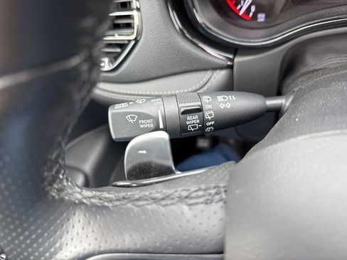 Used 2022 Dodge Durango GT image 32