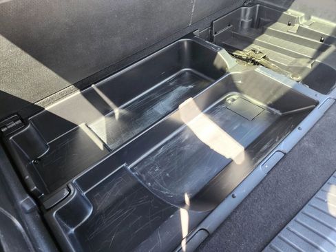 Used 2021 Ford Expedition Max XLT AWD/4WD image 32