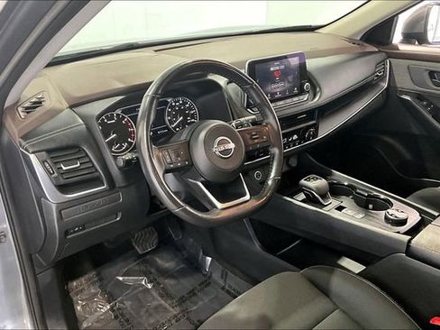 Used 2023 Nissan Rogue S AWD/4WD image 22