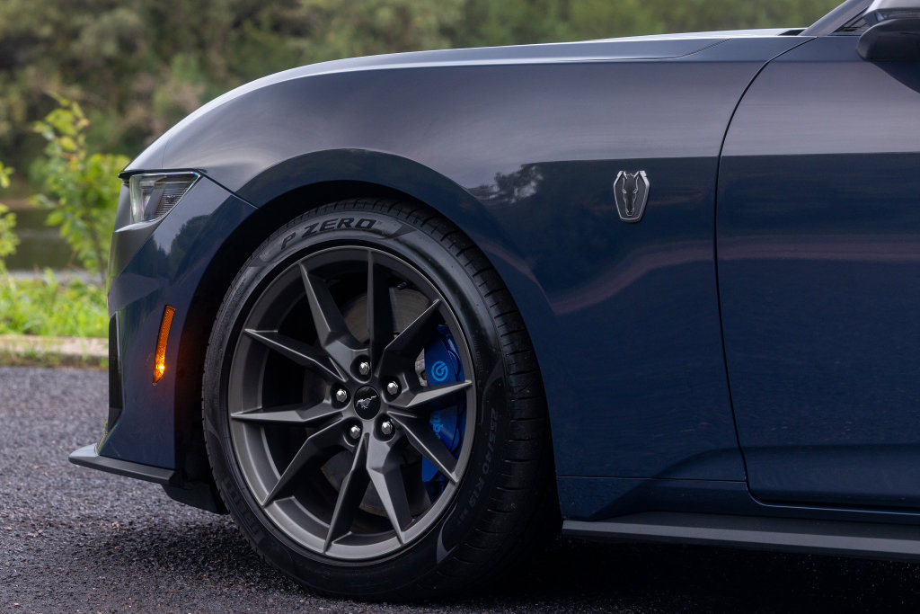 Used 2024 Ford Mustang Dark Horse RWD image 28