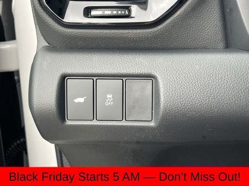 New 2025 Honda Pilot Touring image 38