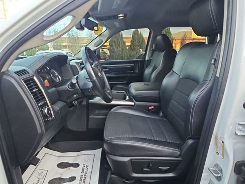 Used 2018 RAM 2500 Big Horn w/ Sport Appearance Group image 11