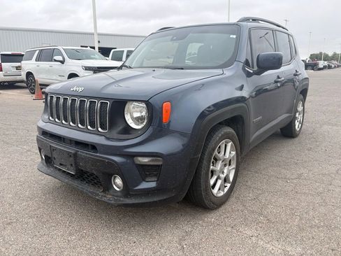 Used 2021 Jeep Renegade Latitude image 1