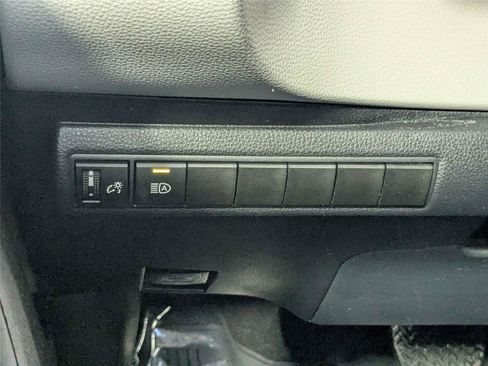 Used 2025 Toyota Corolla LE w/ Convenience Package FWD image 16