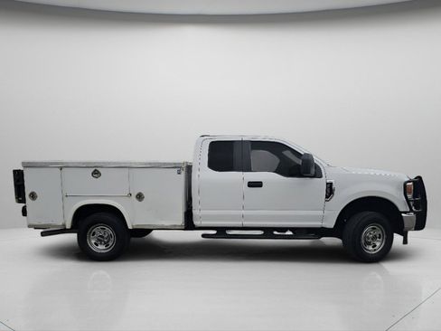 Used 2021 Ford F250 XL w/ Power Equipment Group AWD/4WD image 23