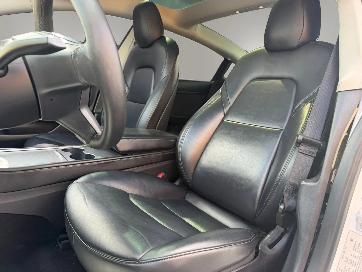 Used 2022 Tesla Model 3 RWD image 10