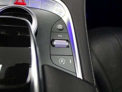 Used 2015 Mercedes-Benz S 550 4MATIC Sedan image 44