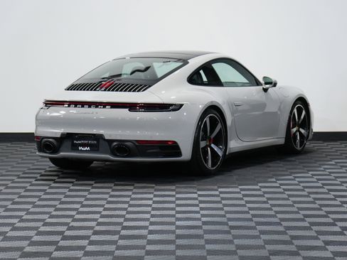 Used 2020 Porsche 911 Carrera 4S image 6