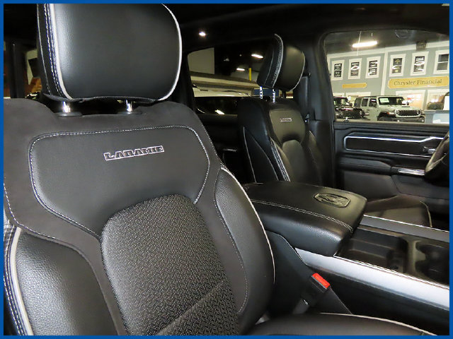 Used 2024 RAM 1500 Laramie AWD/4WD image 10