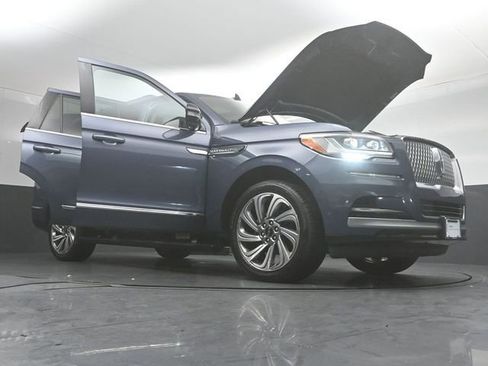 Certified 2023 Lincoln Navigator Reserve AWD/4WD image 54