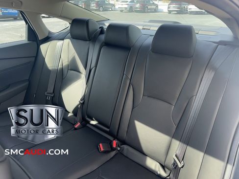 Used 2024 Honda Accord EX-L image 21