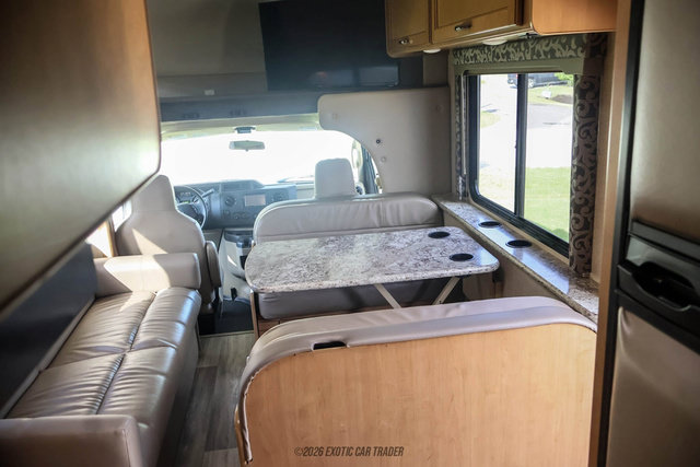 Used 2017 Ford E-450 and Econoline 450 Super Duty w/ Motorhome Prep Package RWD image 37