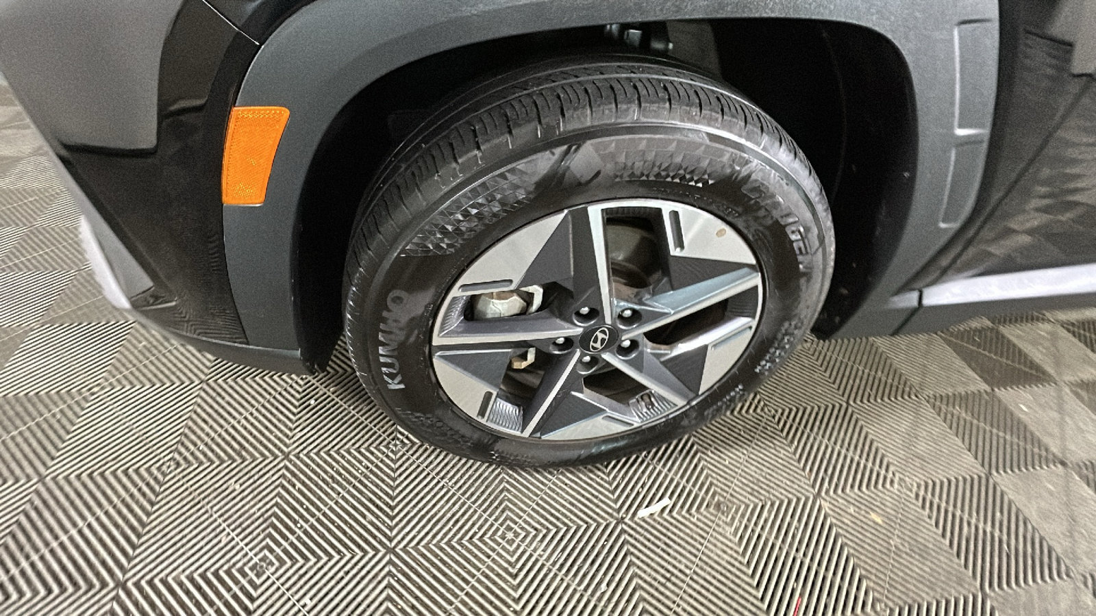 Used 2025 Hyundai Tucson SEL AWD/4WD image 10