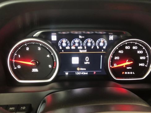 Used 2022 Chevrolet Silverado 3500 LTZ w/ LTZ Plus Package AWD/4WD image 15