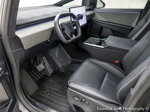 Used 2024 Tesla Cybertruck Cyberbeast image 13