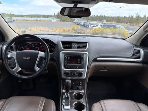Used 2016 GMC Acadia SLT AWD/4WD image 10