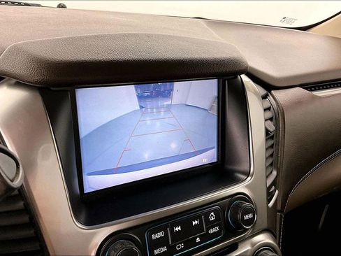 Used 2019 Chevrolet Tahoe LS w/ Enhanced Driver Alert Package RWD image 27
