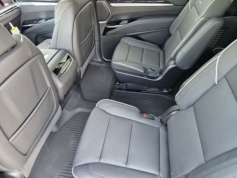 New 2026 Cadillac Escalade ESV Sport w/ Touring Package AWD/4WD image 25