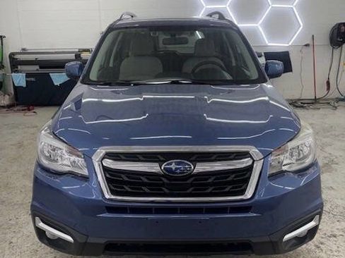 Used 2017 Subaru Forester 2.5i Premium image 8