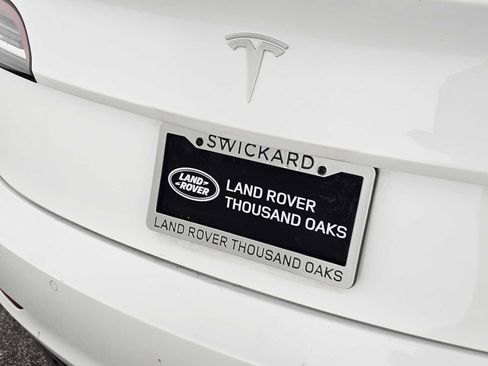 Used 2022 Tesla Model 3 Standard Range image 13