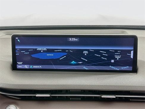 Used 2023 Genesis GV70 2.5T Advanced w/ Advanced Package image 16