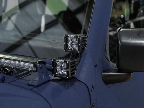 Used 2025 Jeep Wrangler Unlimited Rubicon w/ Technology Group image 78