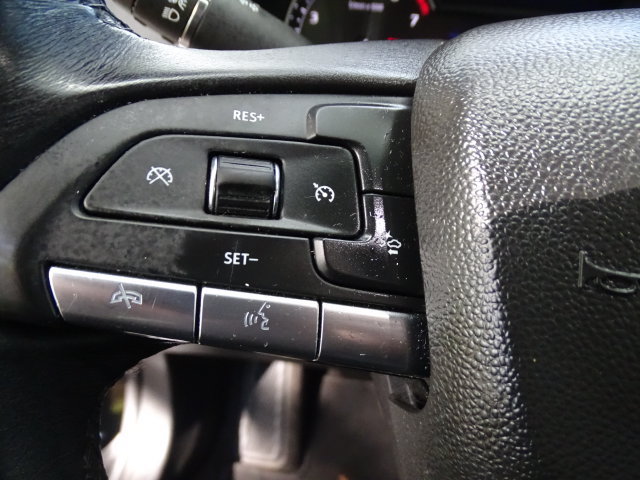 Certified 2023 Cadillac XT4 Premium Luxury AWD/4WD image 7