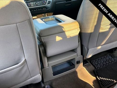 Used 2017 GMC Sierra 1500 SLE w/ SLE Value Package image 11