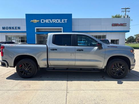 New 2026 Chevrolet Silverado 1500 RST w/ Redline Edition AWD/4WD image 2