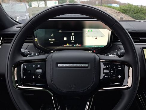 New 2026 Land Rover Range Rover Sport Dynamic SE AWD/4WD image 16