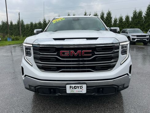 Used 2024 GMC Sierra 1500 SLT AWD/4WD image 8