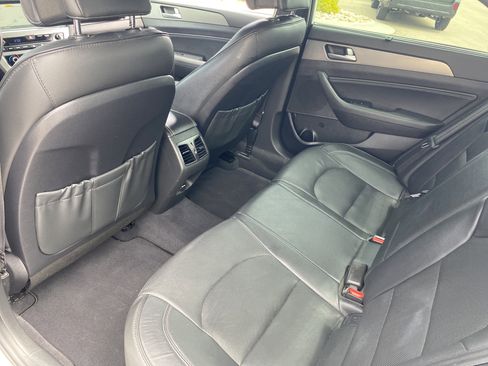 Used 2017 Hyundai Sonata Limited 2.0T FWD image 19