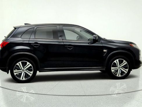 Used 2025 Mitsubishi Outlander Sport LE AWD/4WD image 4