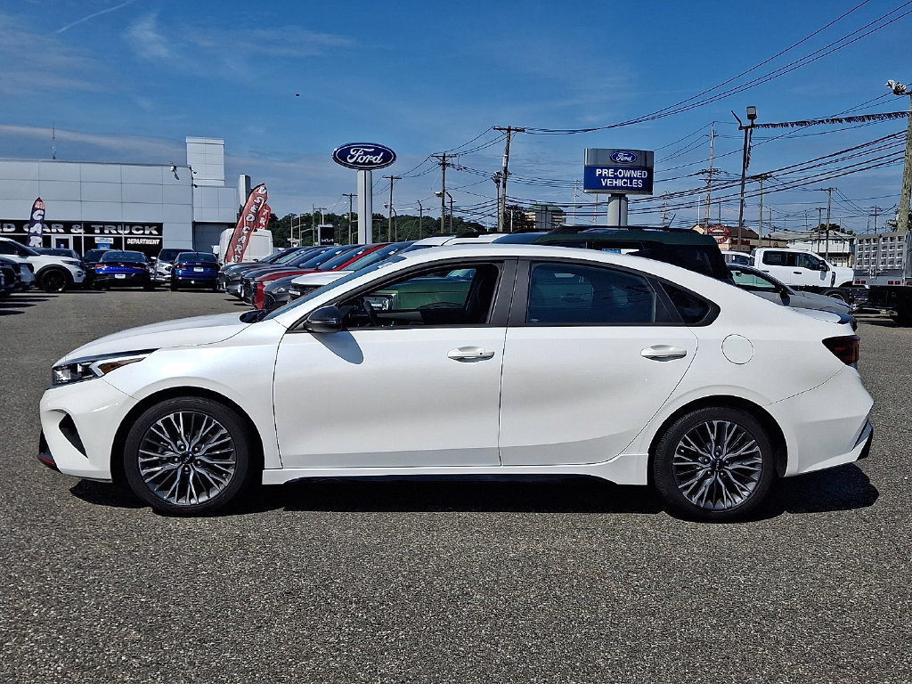 Certified 2023 Kia Forte GT-Line w/ GT-Line Technology Package FWD image 9