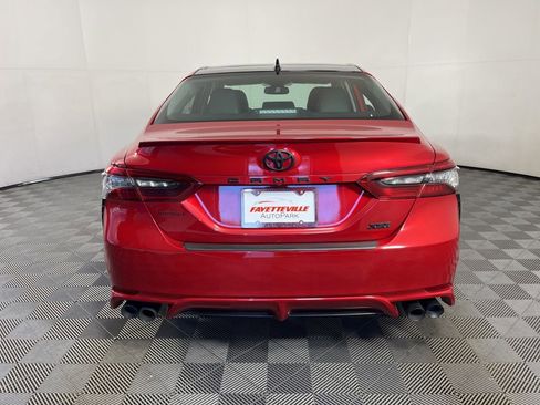 Used 2022 Toyota Camry XSE image 11