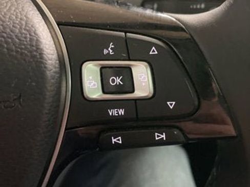 Used 2019 Volkswagen Atlas SEL R-Line AWD/4WD image 22