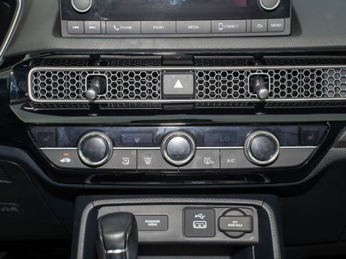 Certified 2023 Honda Civic EX-L image 23