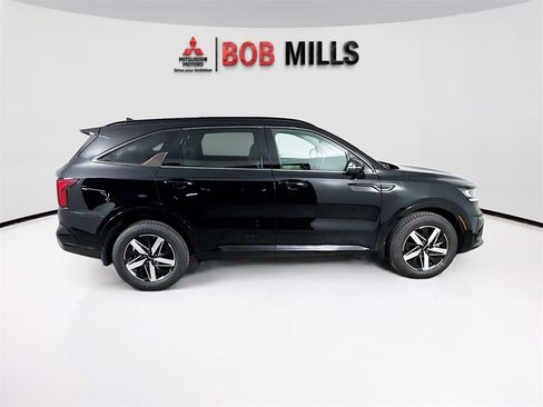 Used 2022 Kia Sorento S image 8