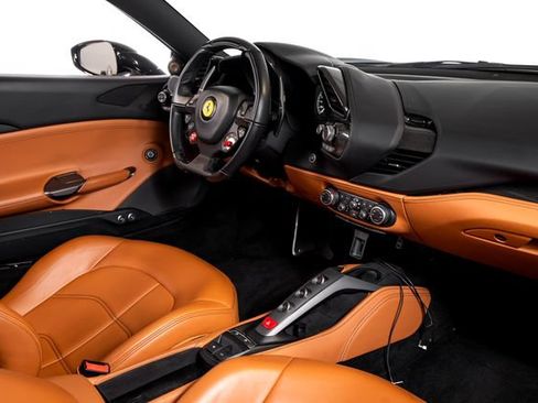 Used 2018 Ferrari 488 Spider RWD image 51